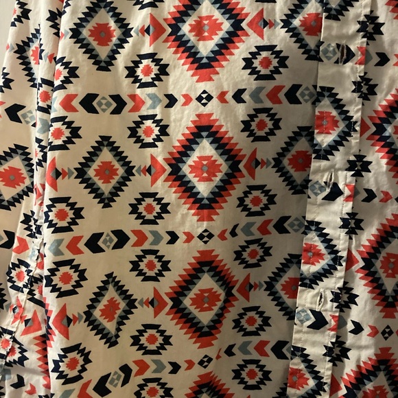Aztec pattern button up - Picture 2 of 4